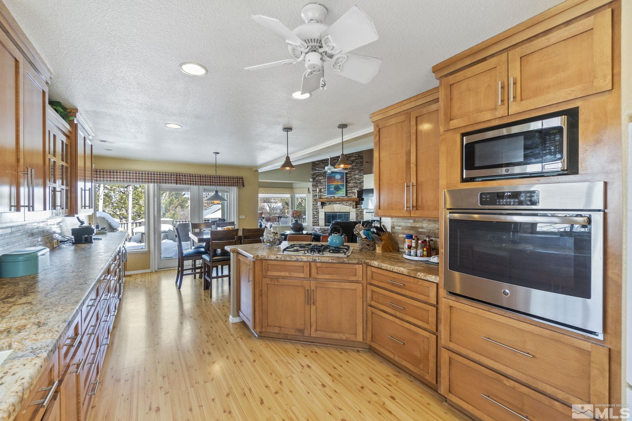 6075 Sunrise Meadows Loop
