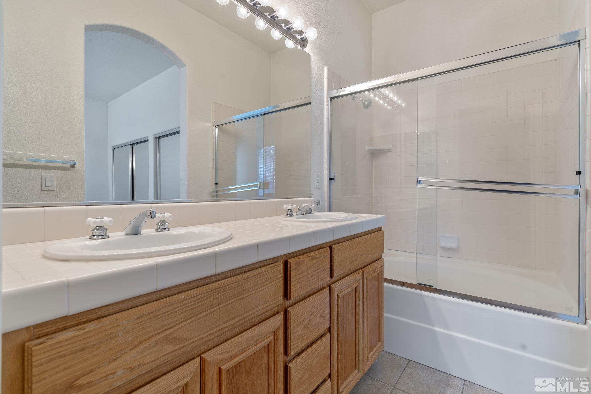 10503 Meeks Bay Ct