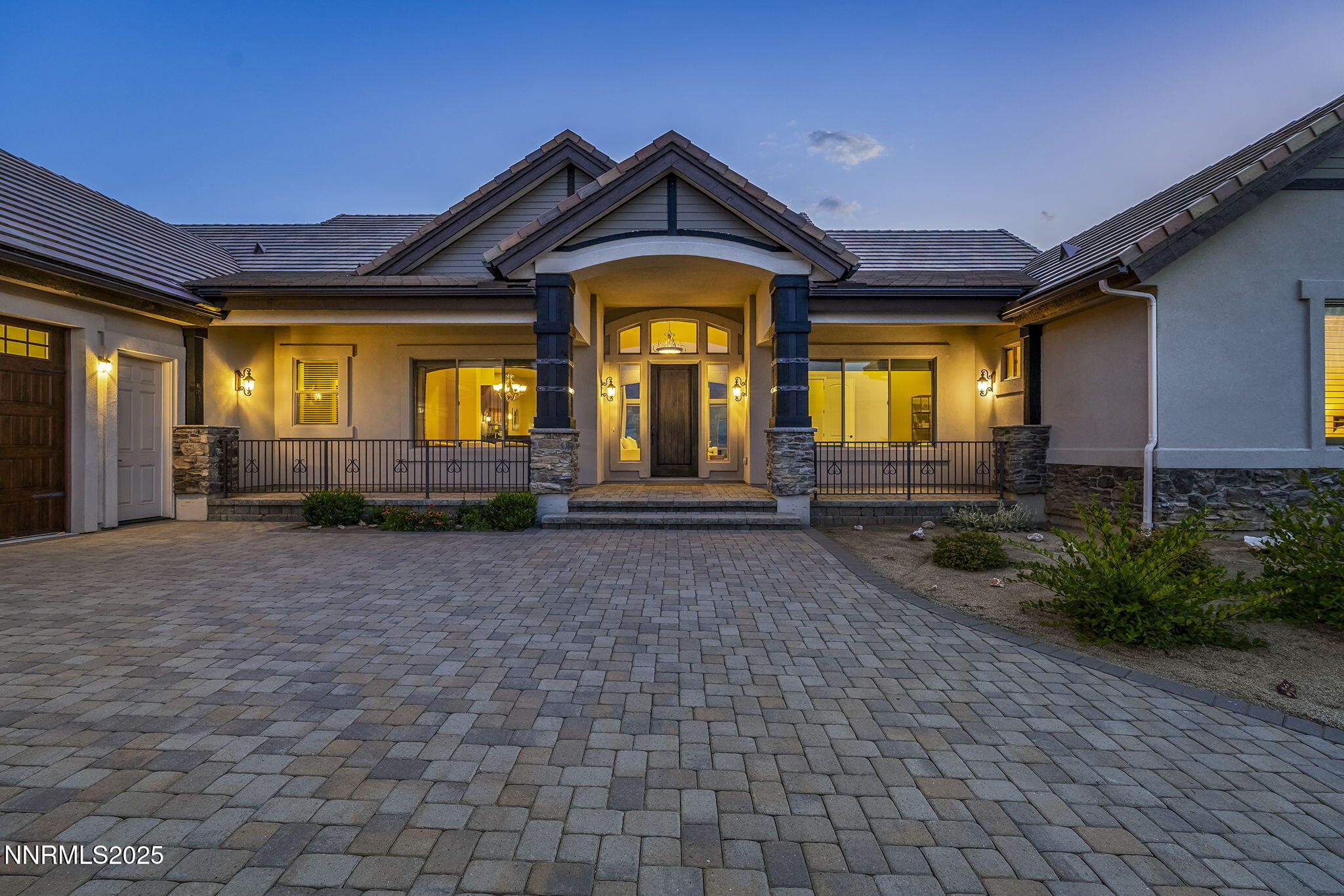 5930 Crescent Moon Court