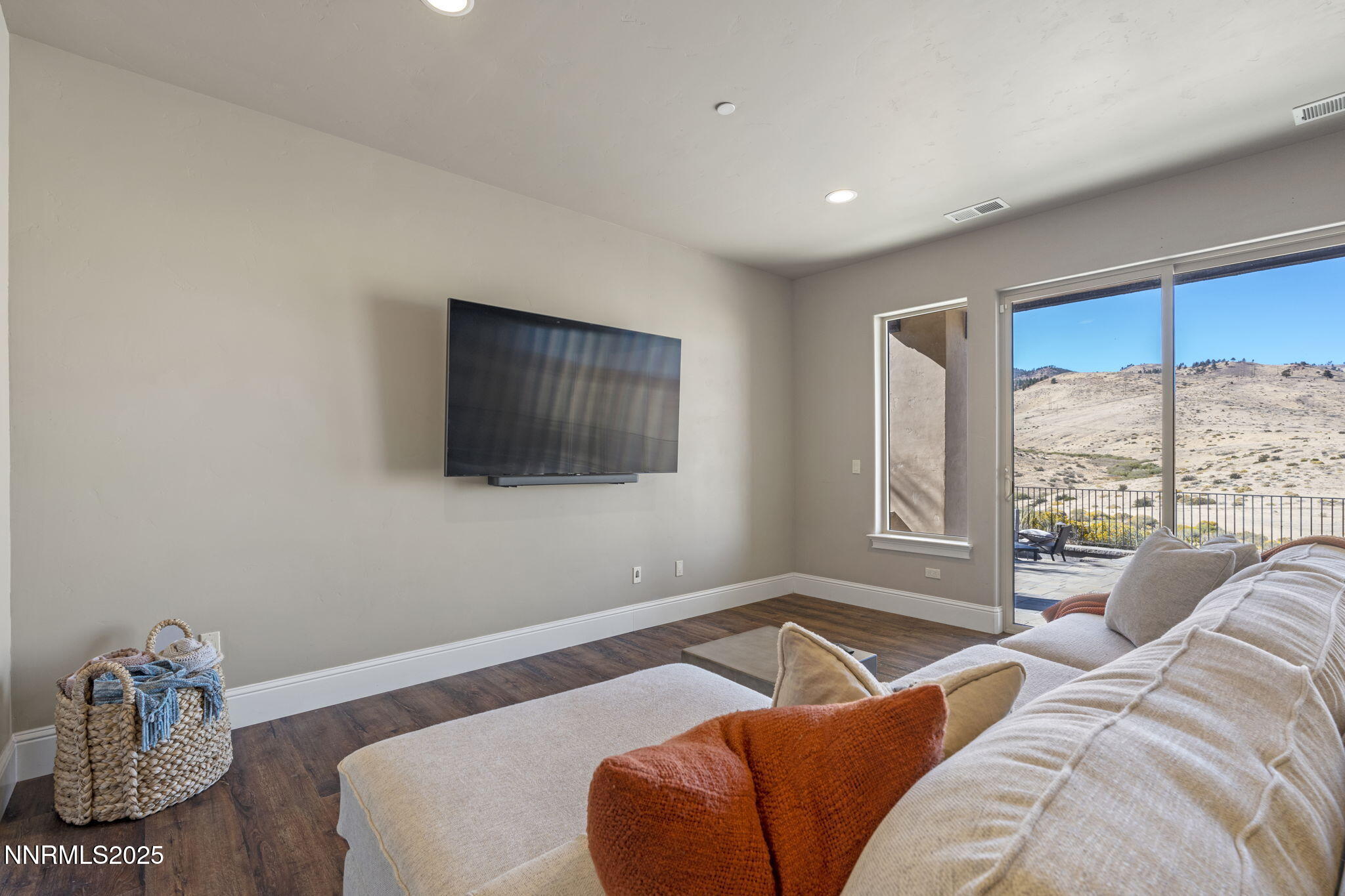 3172 Vista Favoloso Drive, Reno
