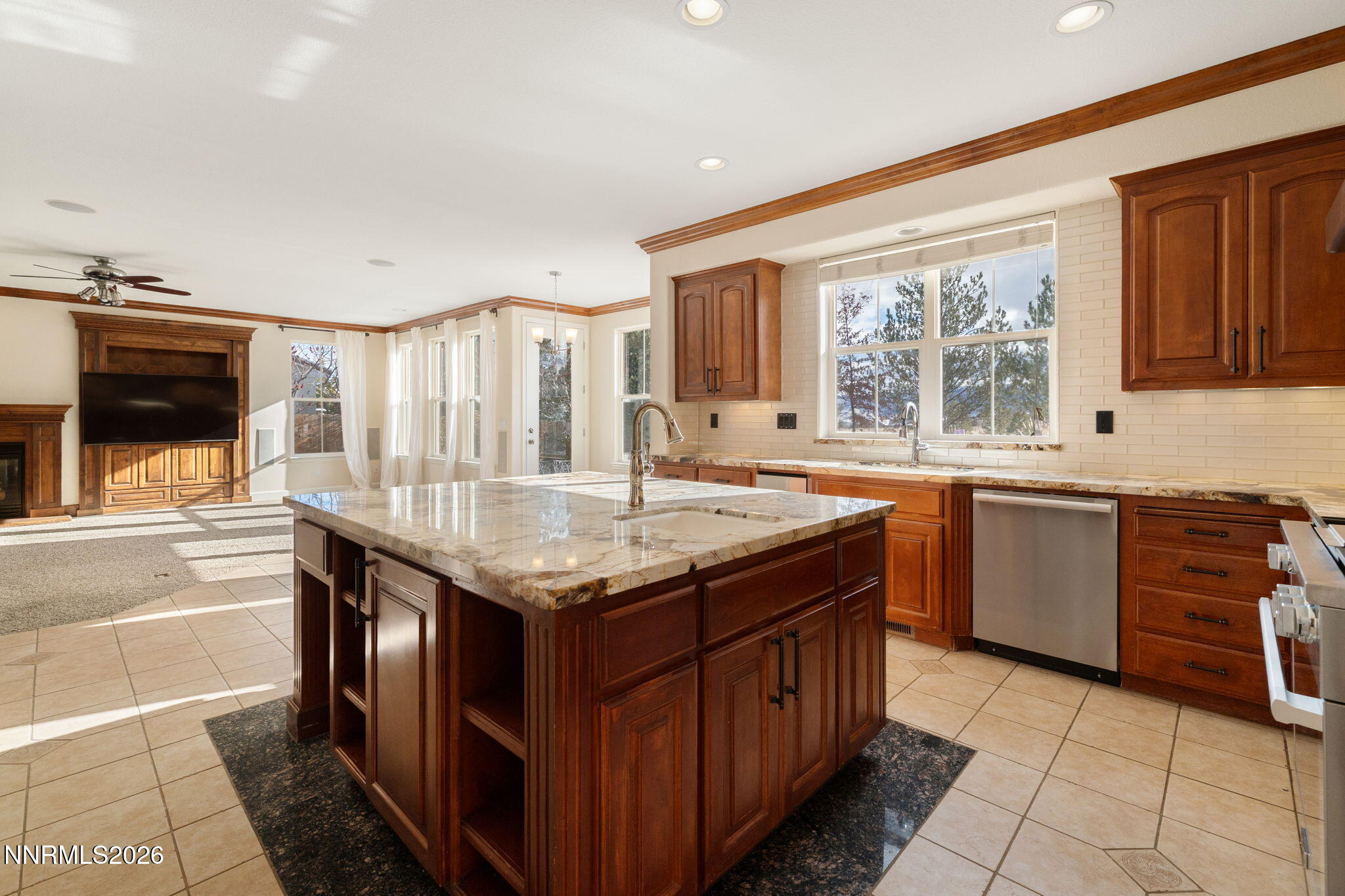 2983 Roundrock Court