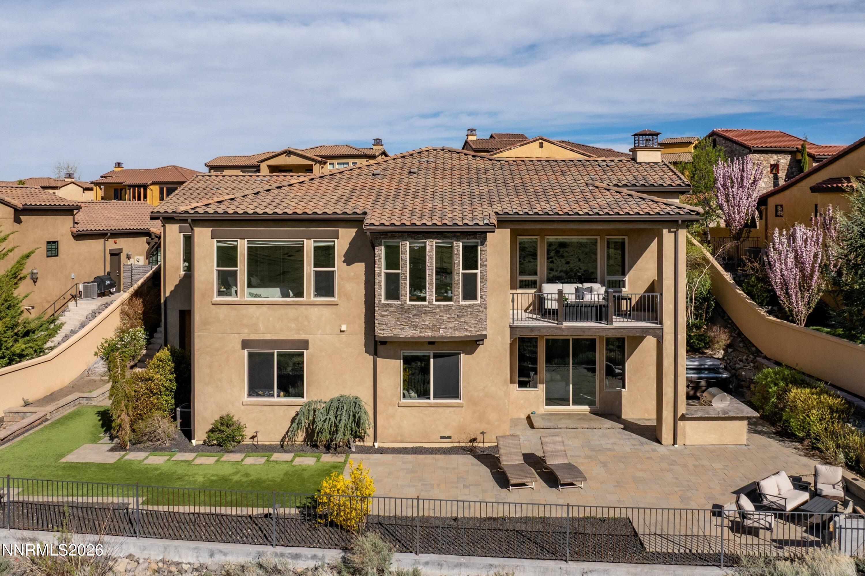 3172 Vista Favoloso Drive