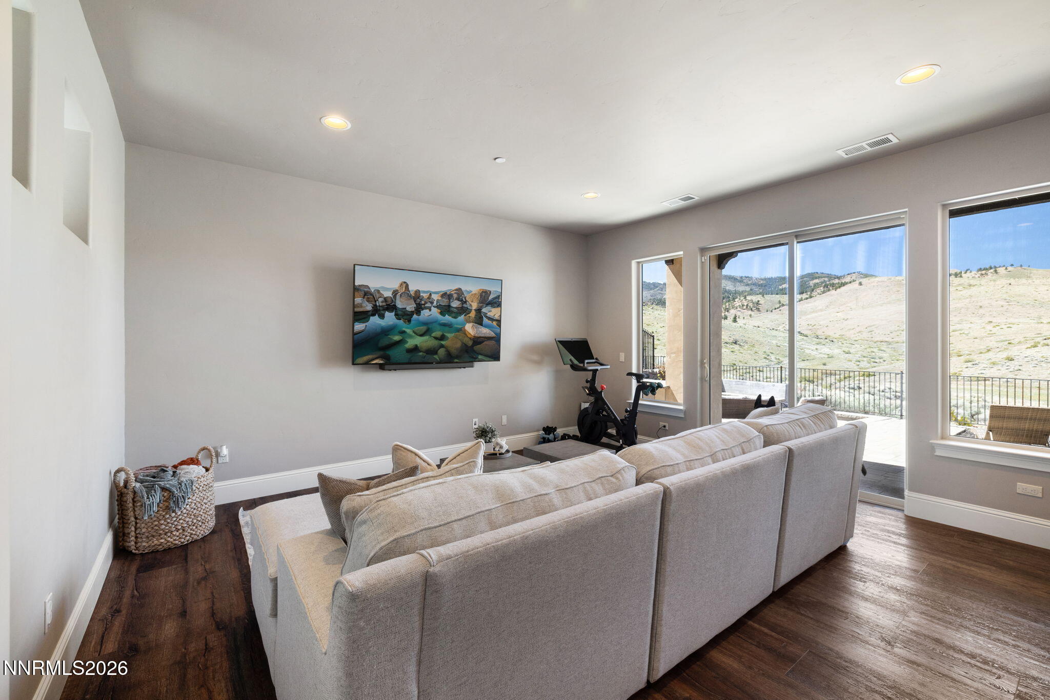 3172 Vista Favoloso Drive