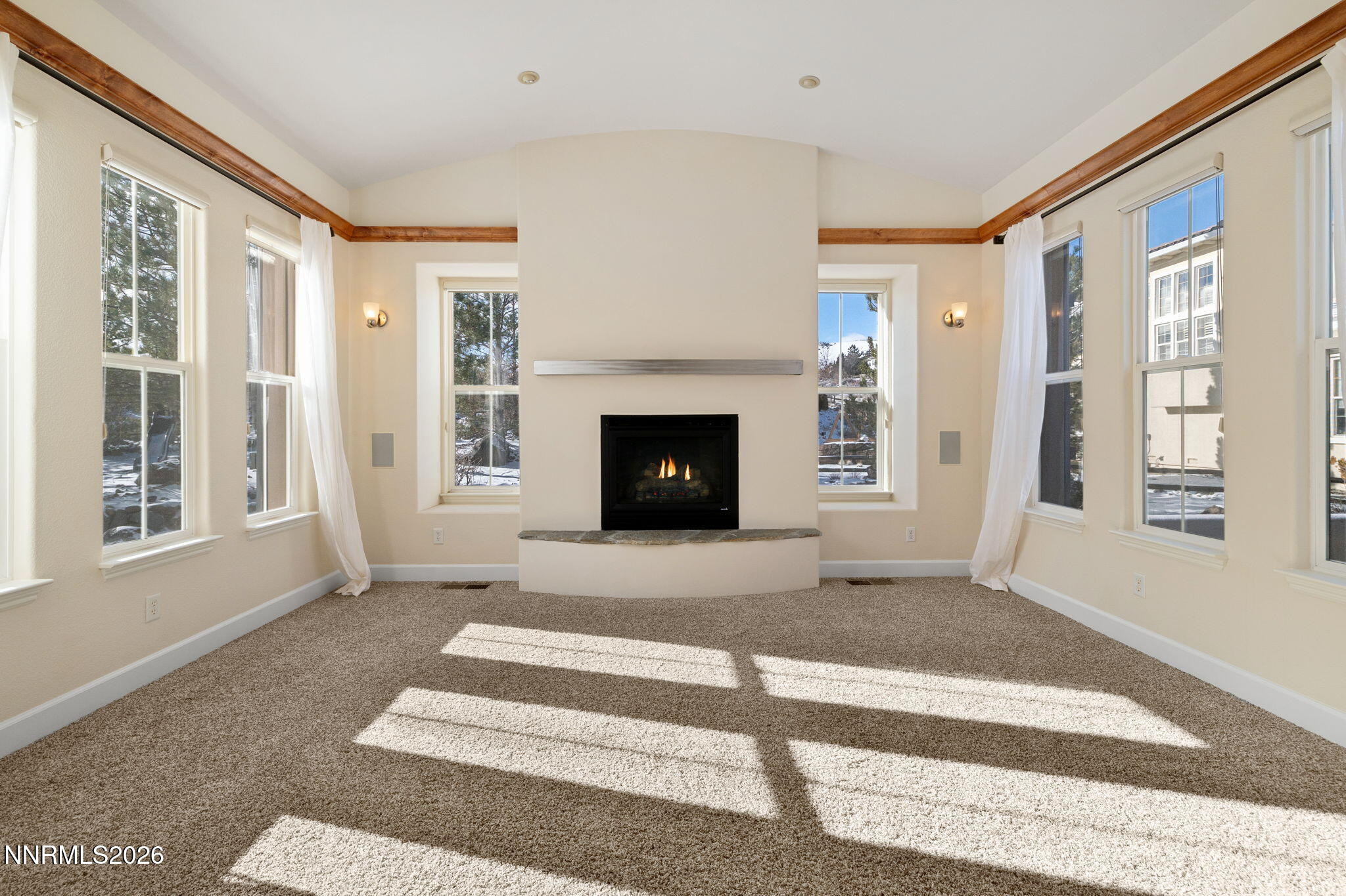 2983 Roundrock Court