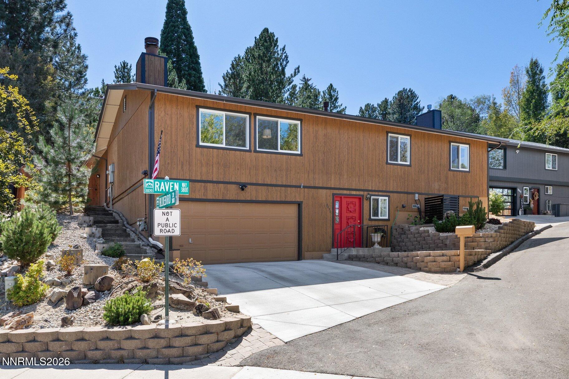 3850 Raven Way