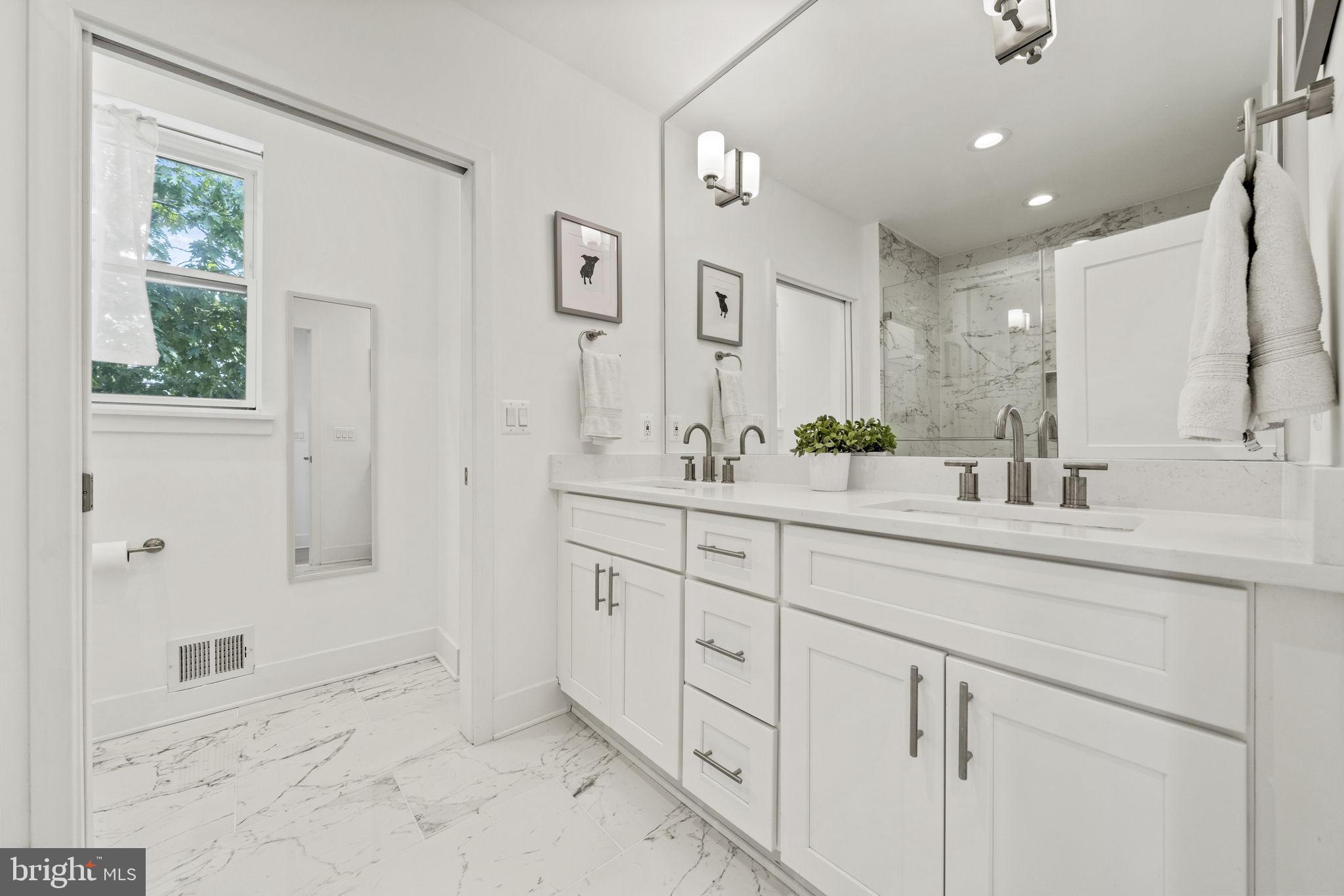 5521 3RD STREET NW Unit: 2