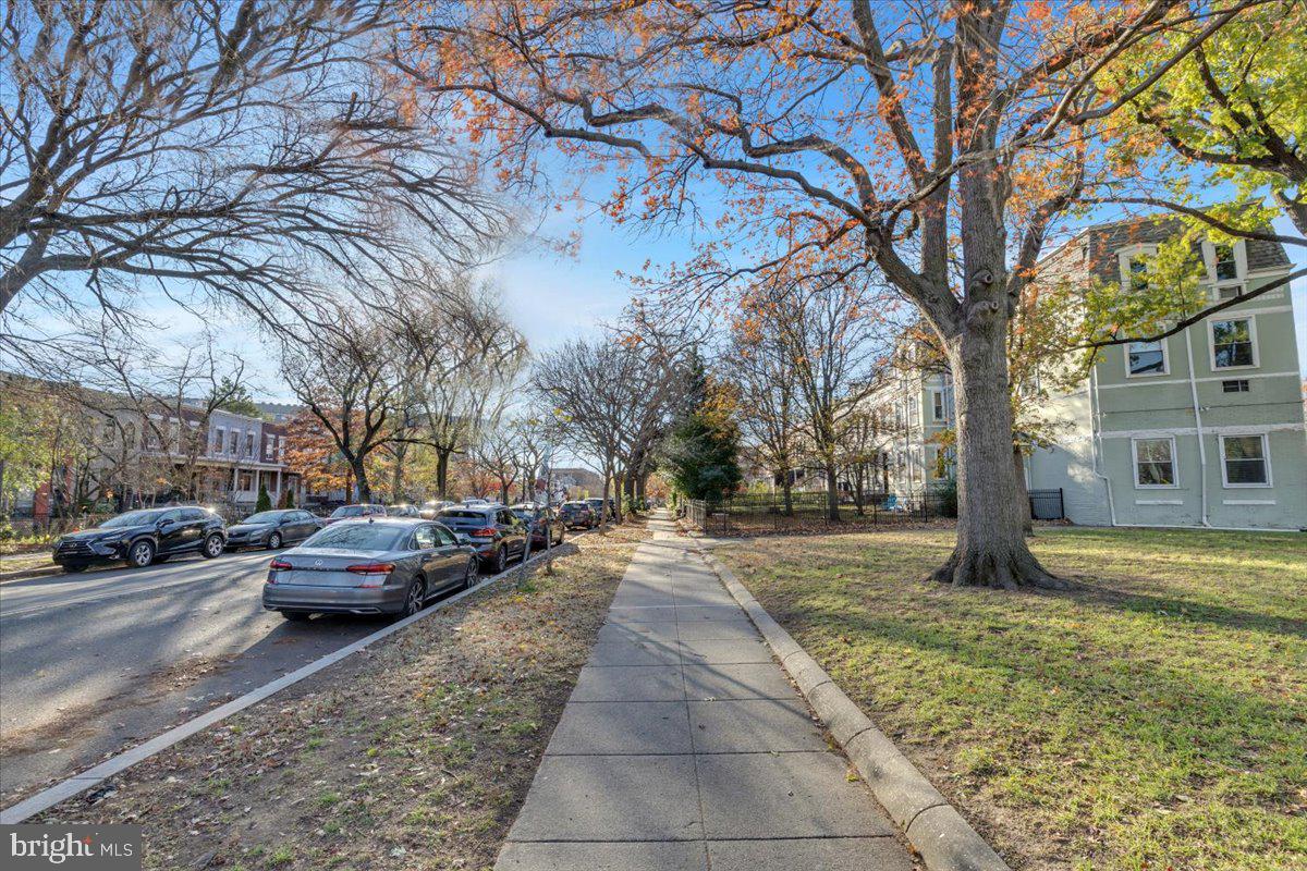 1432 Potomac Ave SE