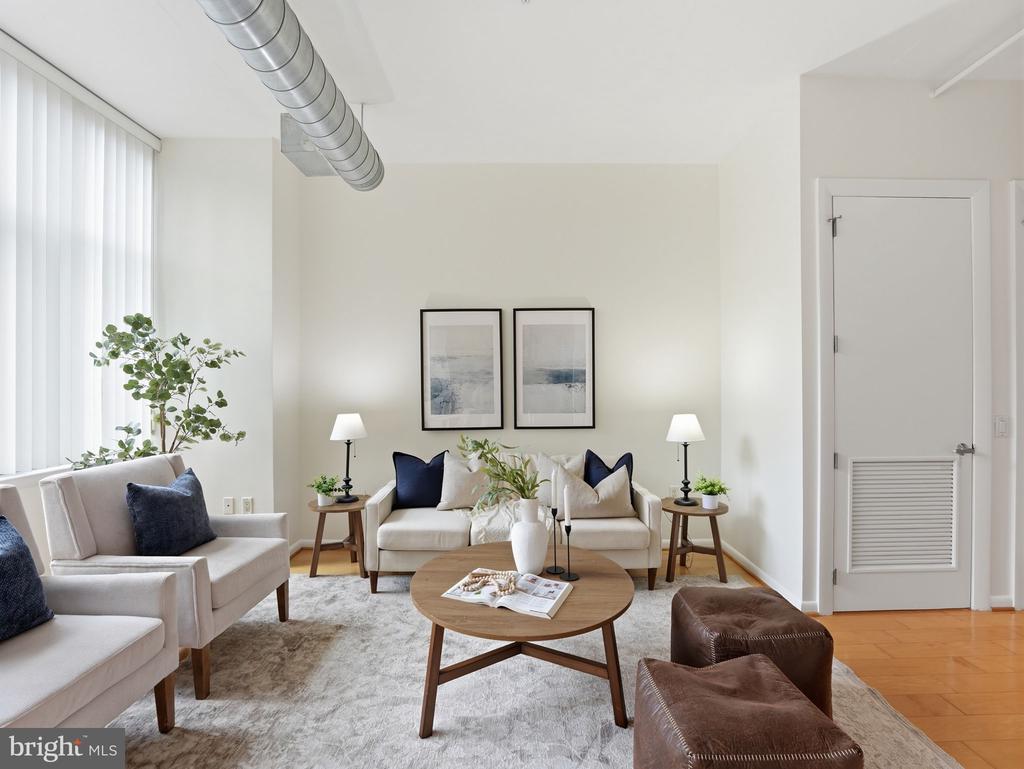 811 4TH STREET NW 402