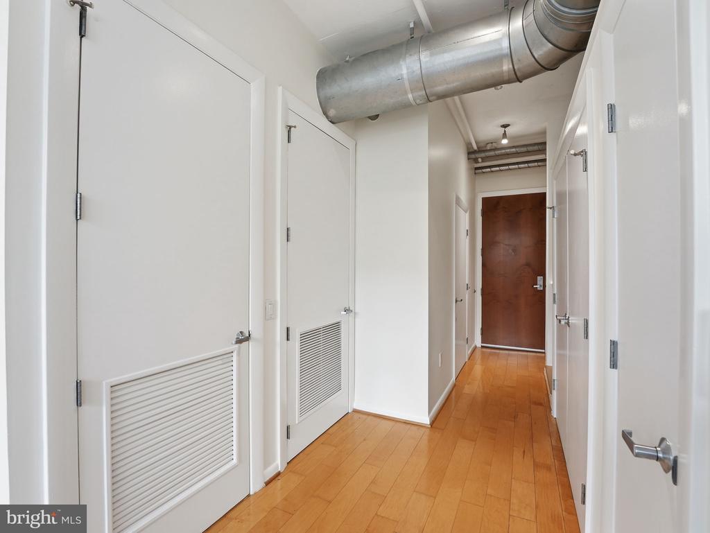 811 4TH STREET NW 402