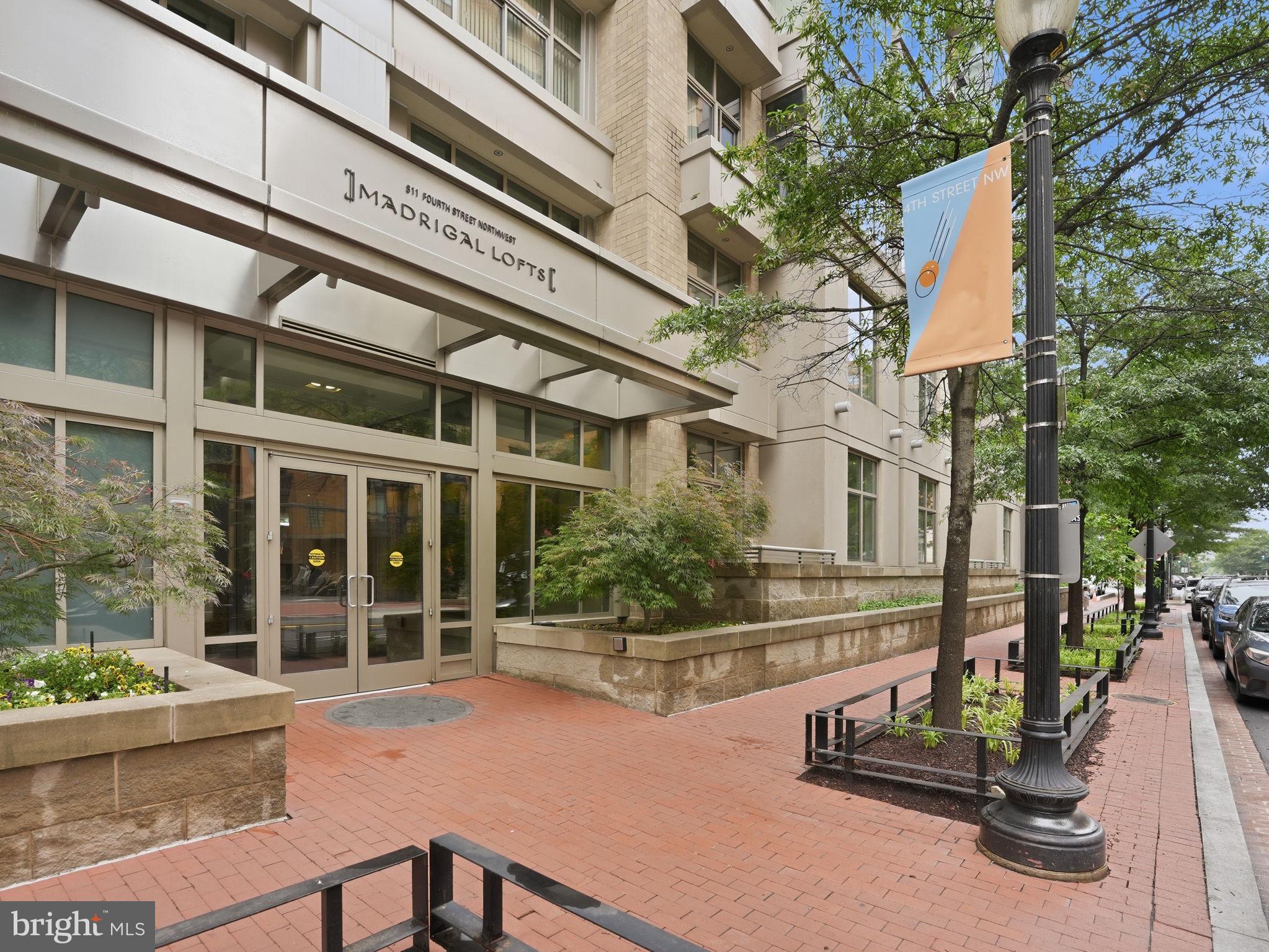 811 4TH STREET NW 402