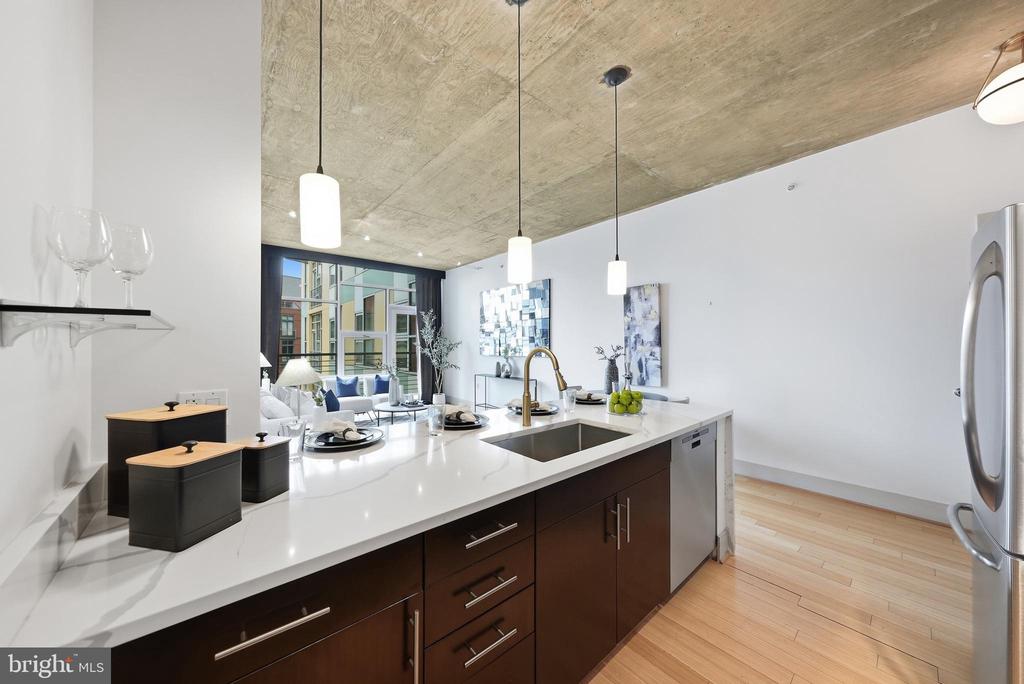 929 FLORIDA AVENUE NW Unit: 5005