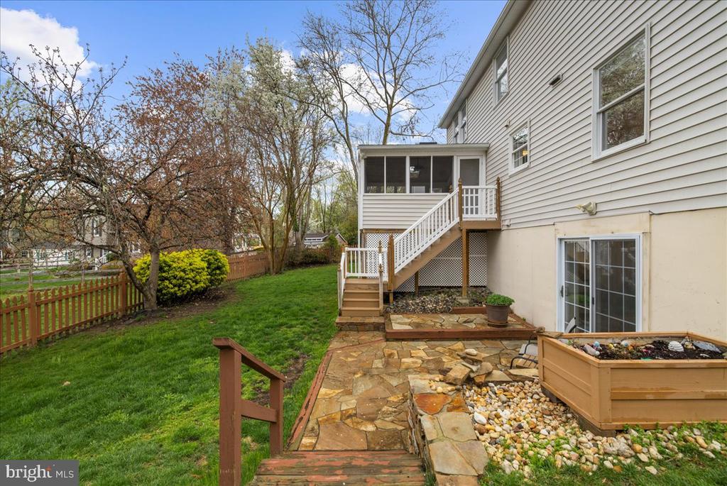 256 Waycross Way