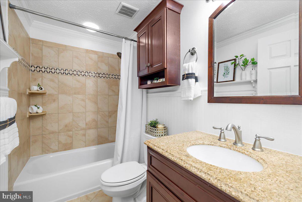 256 Waycross Way