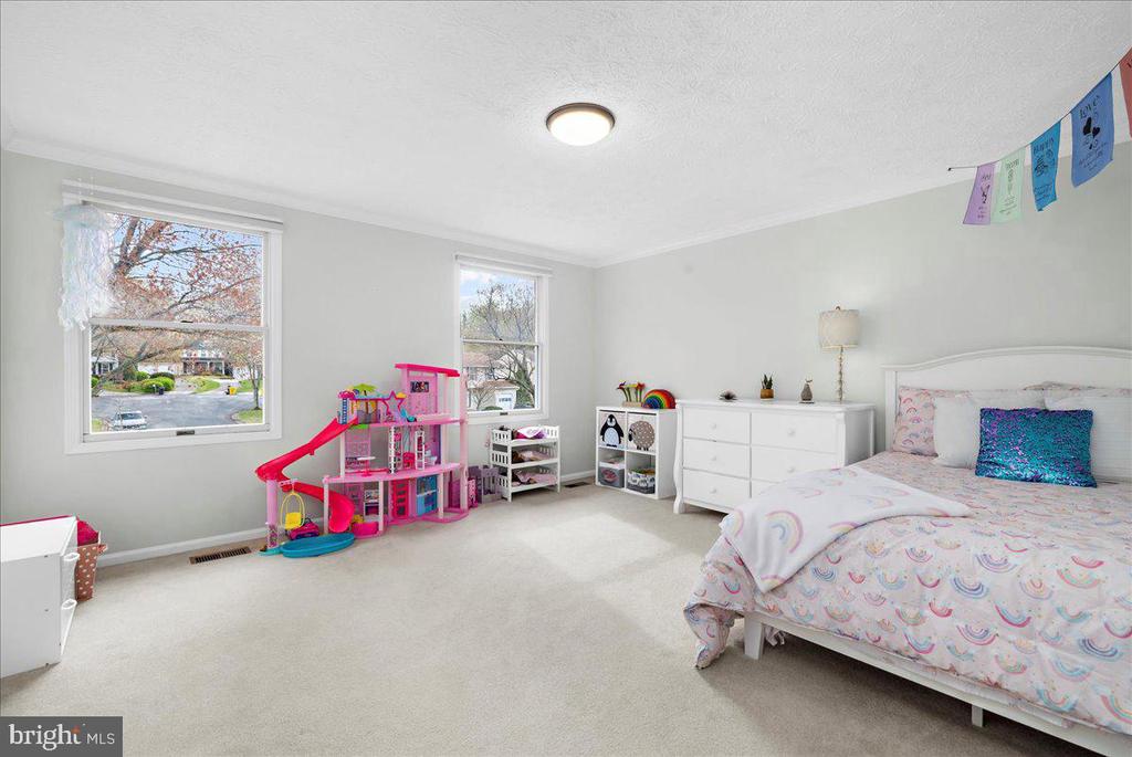 256 Waycross Way