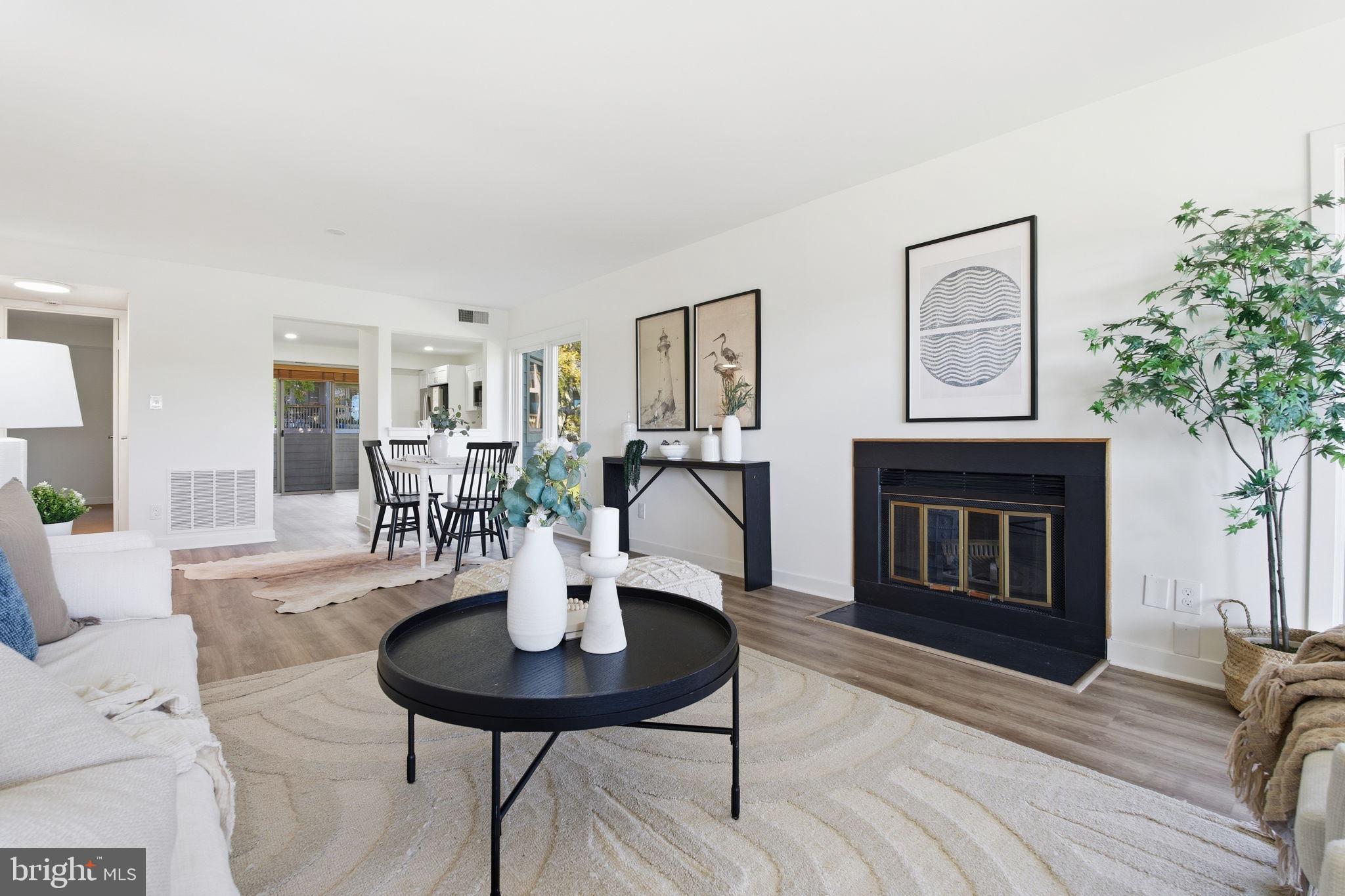 7026 CHANNEL VILLAGE COURT 102