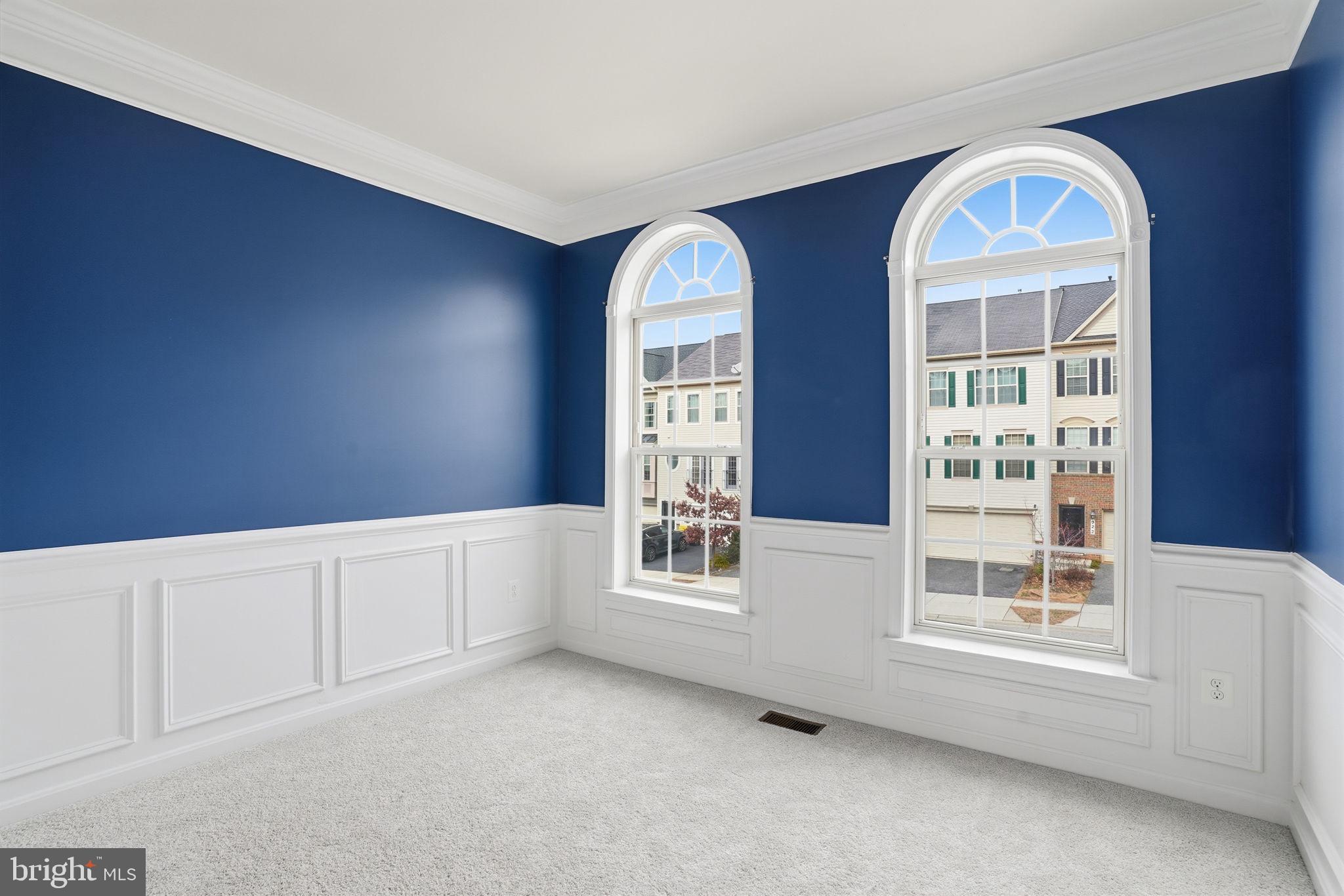 923 WHITSTABLE BOULEVARD