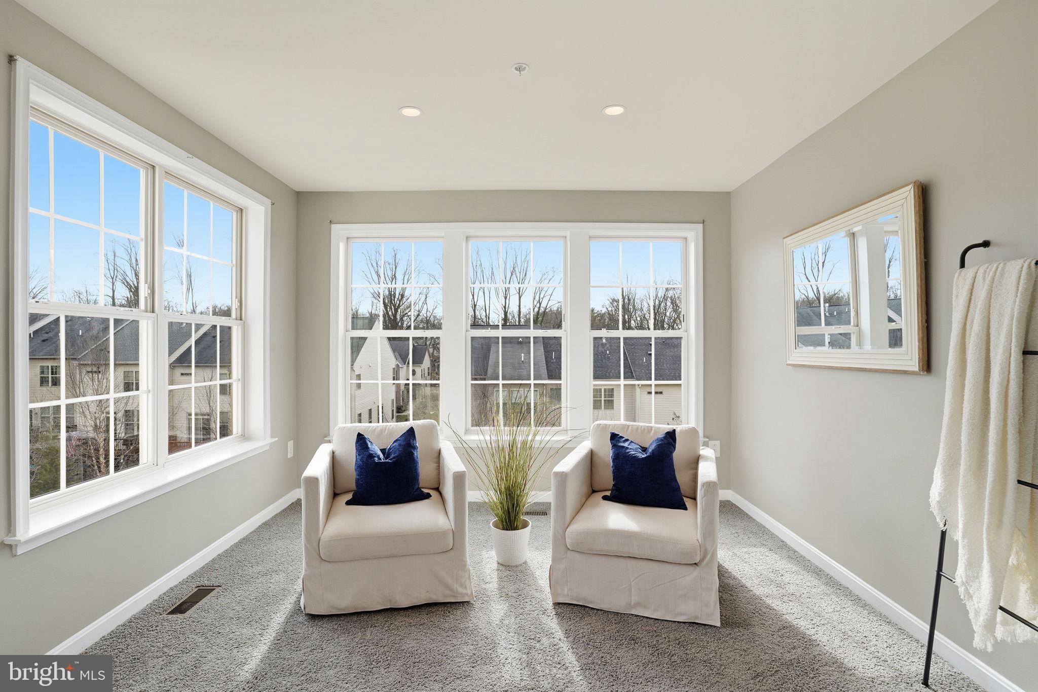 923 WHITSTABLE BOULEVARD