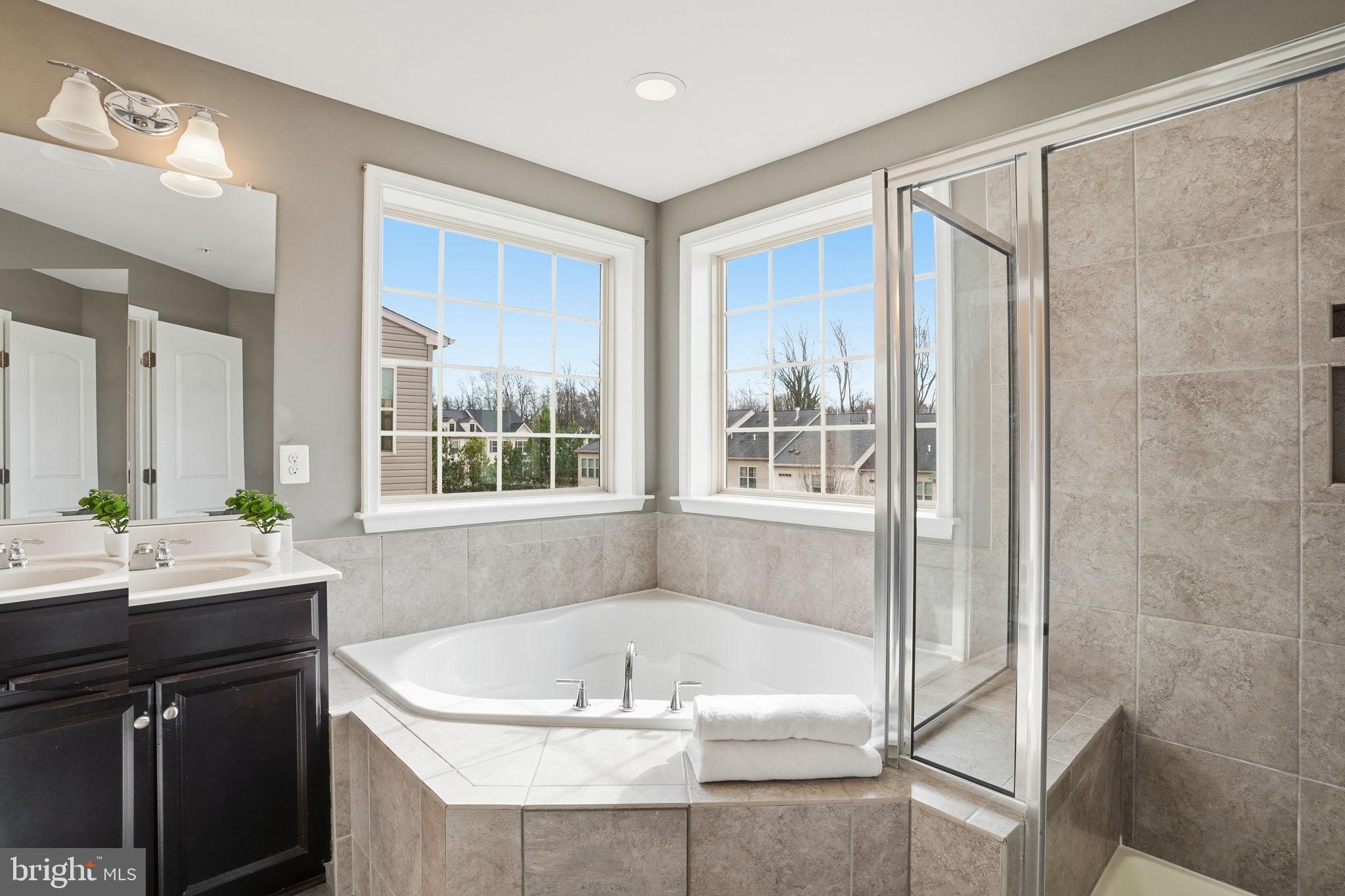 923 WHITSTABLE BOULEVARD