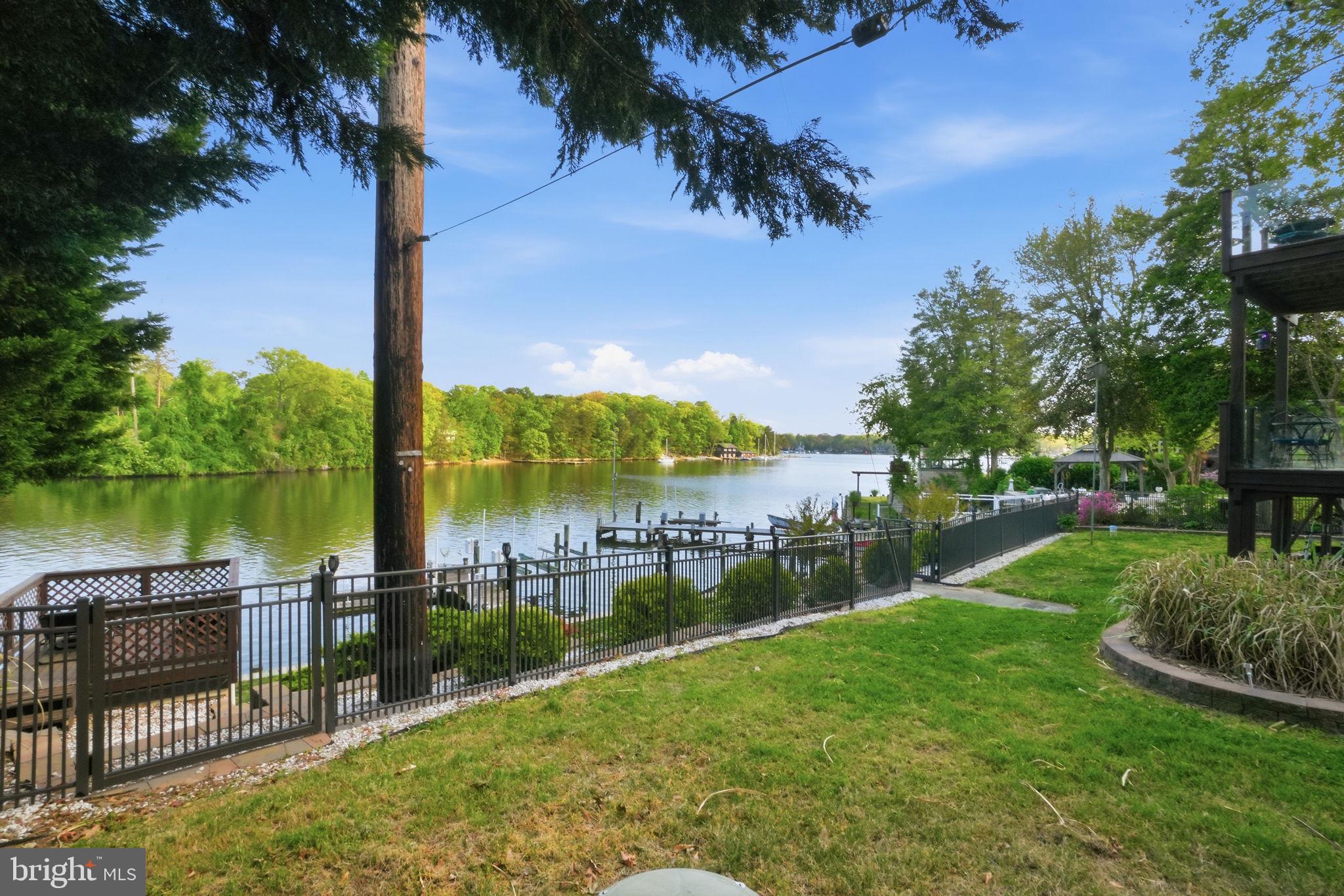 426 RIVERSIDE DRIVE