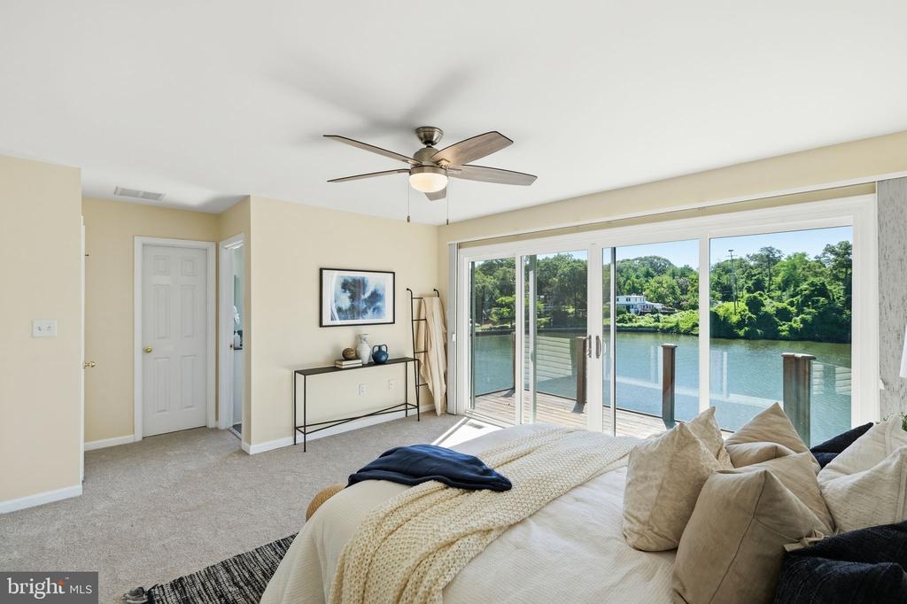 426 RIVERSIDE DRIVE