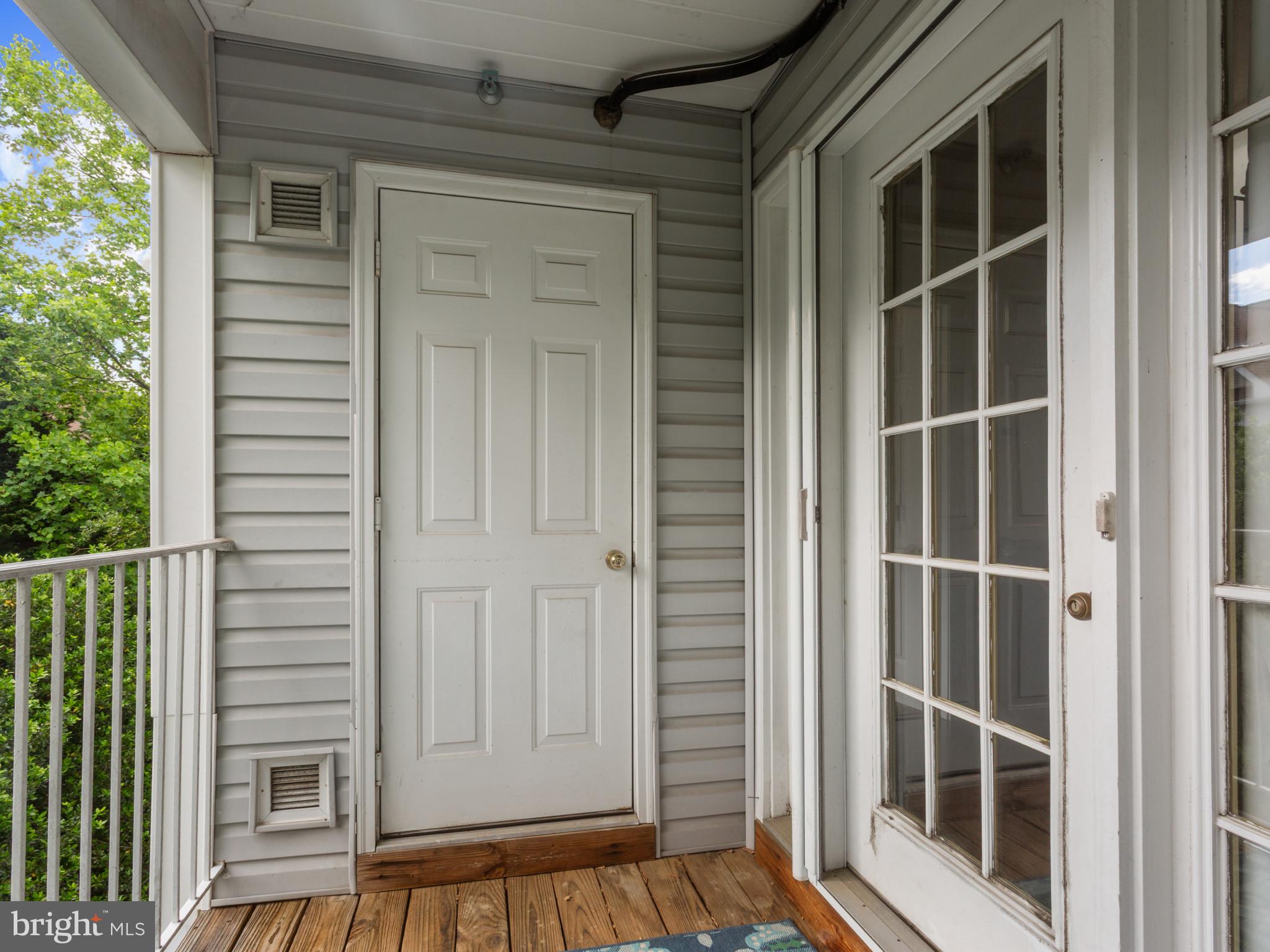 2002 PHILLIPS TERRACE 11