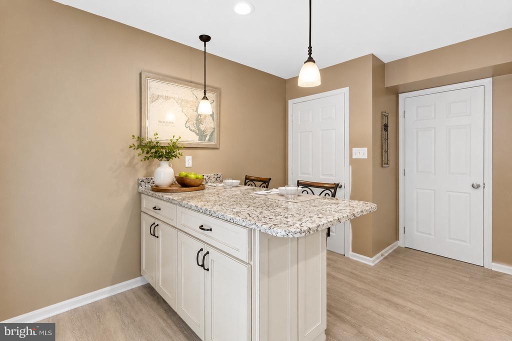 5503 MANISTIQUE COURT