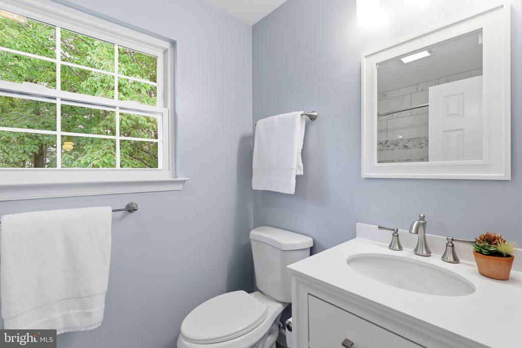 5503 MANISTIQUE COURT