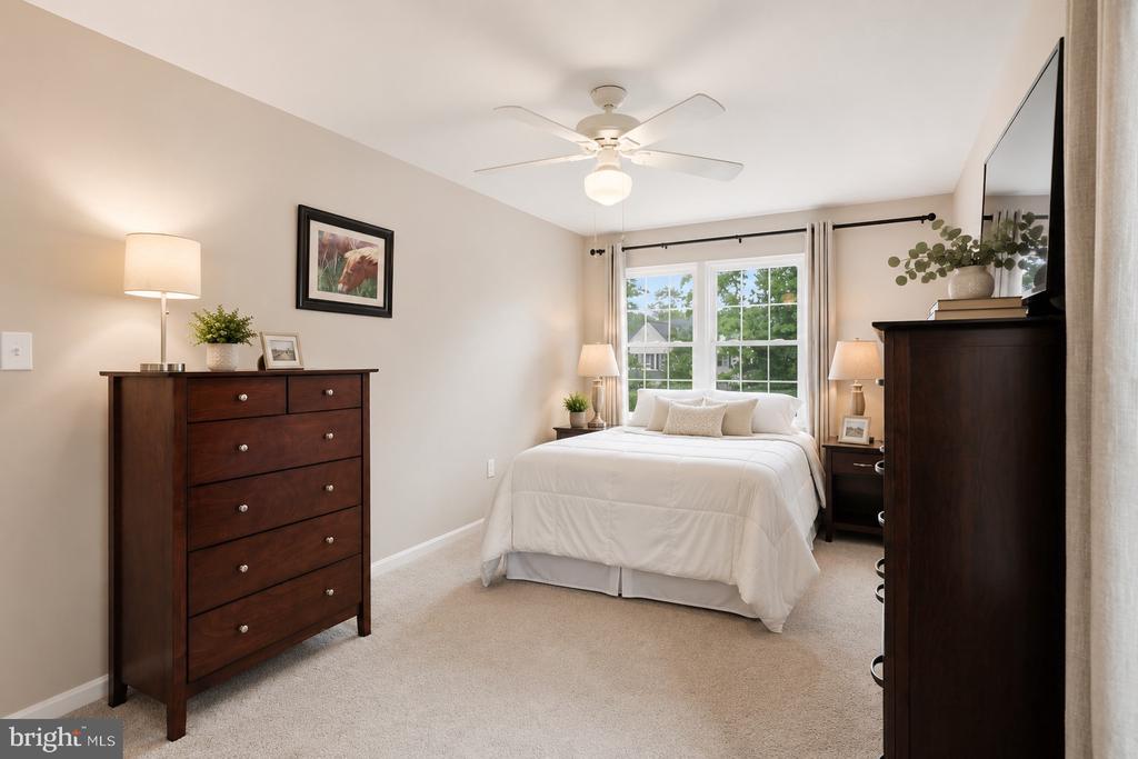 5503 MANISTIQUE COURT