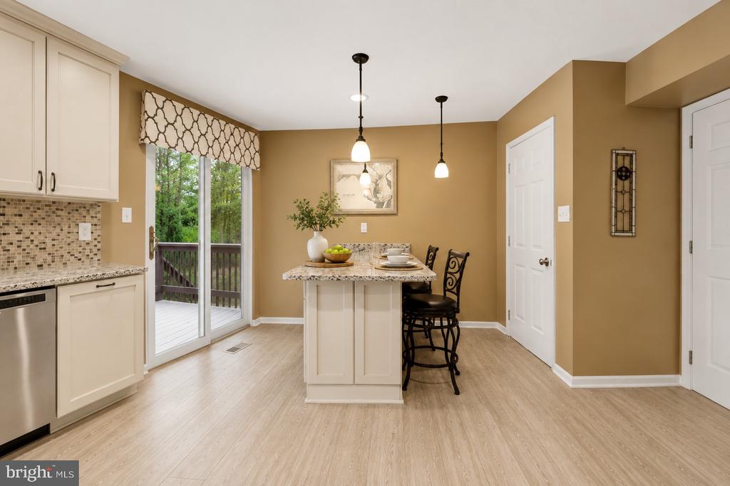 5503 MANISTIQUE COURT