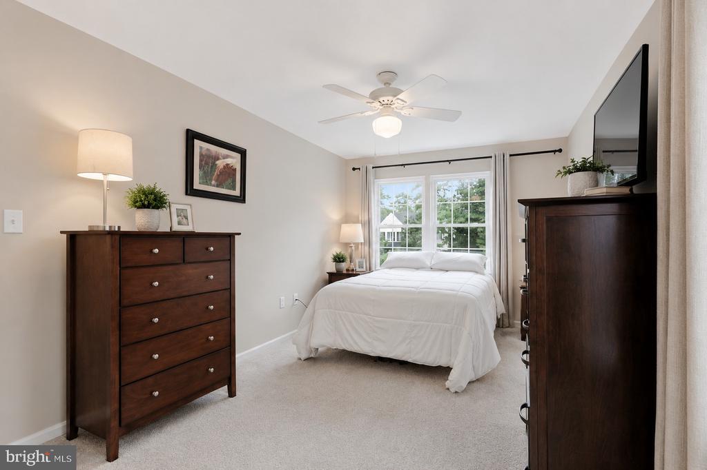 5503 MANISTIQUE COURT