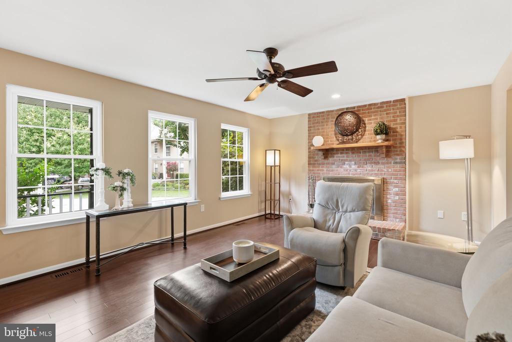 5503 MANISTIQUE COURT