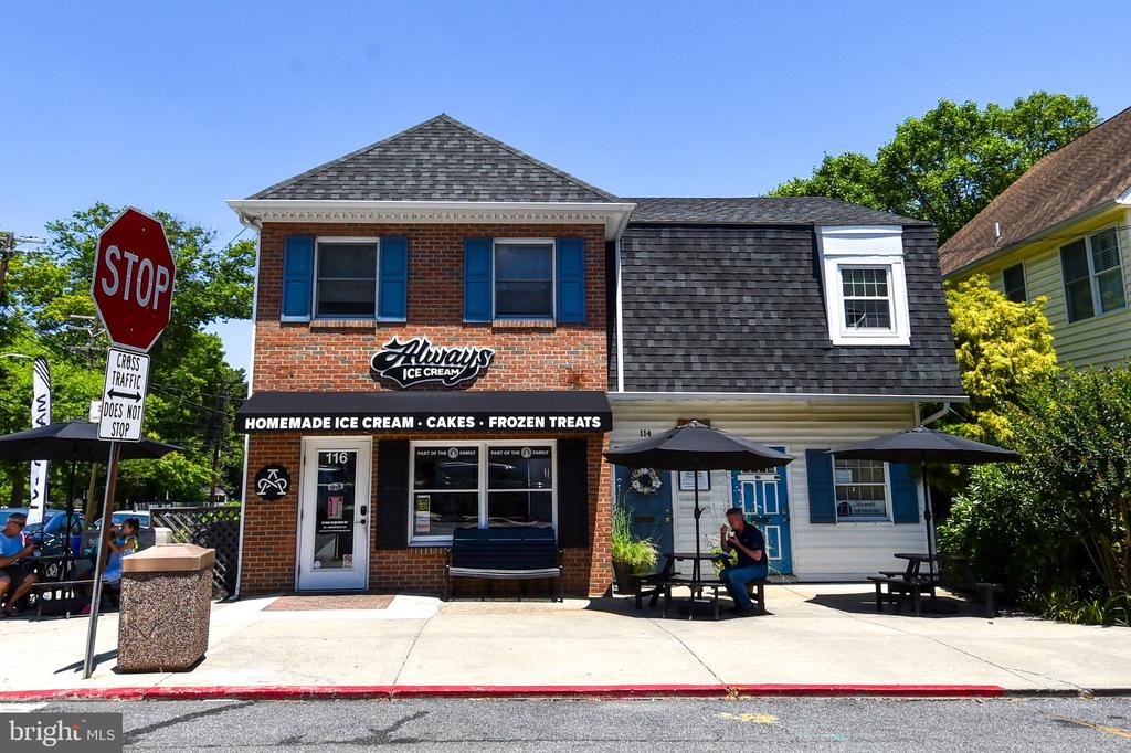 308 FORBES STREET Unit: I