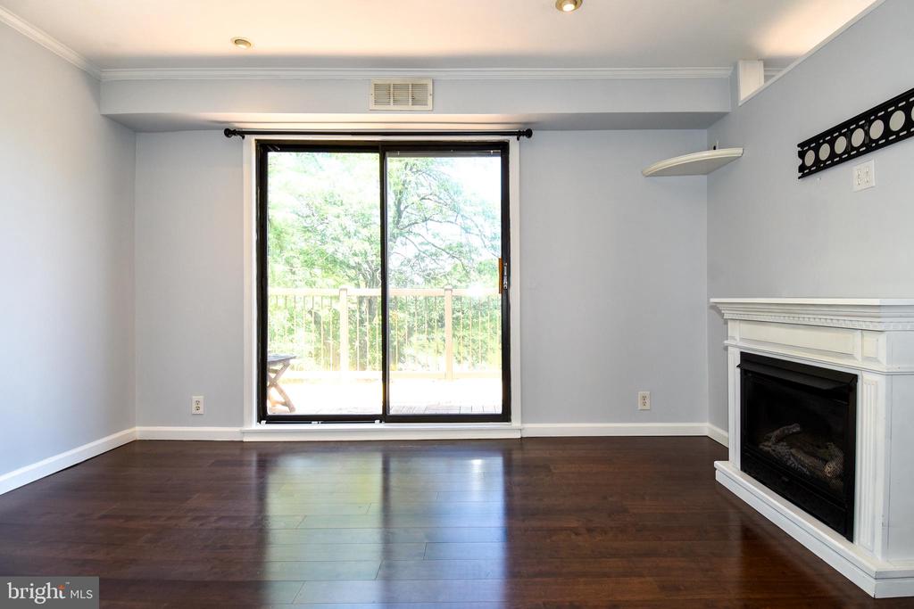 308 FORBES STREET Unit: I