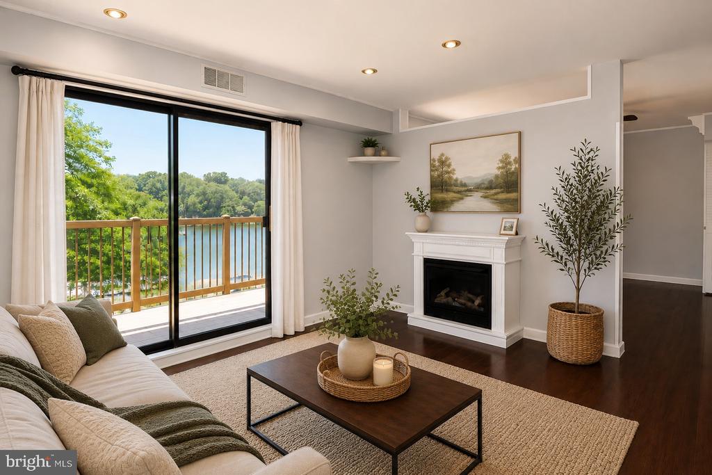 308 FORBES STREET Unit: I