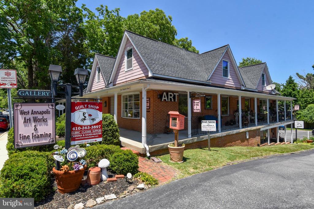308 FORBES STREET Unit: I