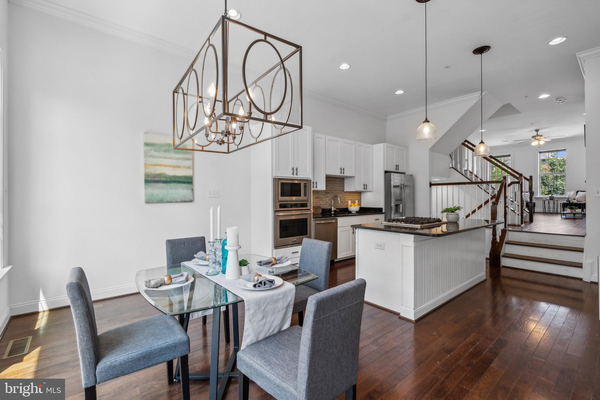 129 Fort Ave W
