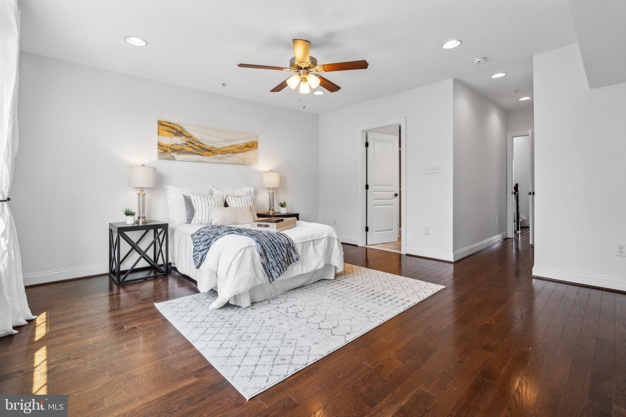 129 Fort Ave W