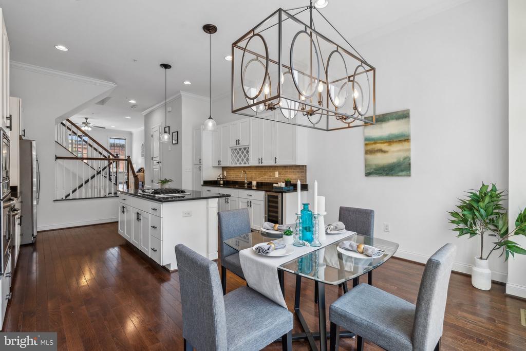 129 Fort Ave W