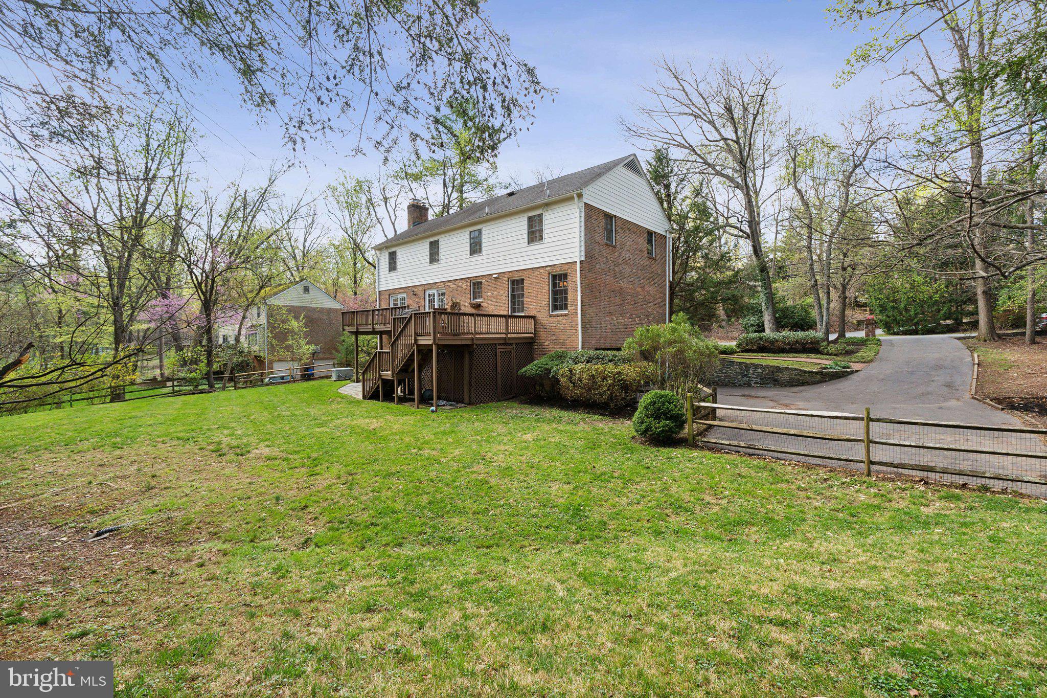 9305 Kentsdale Dr