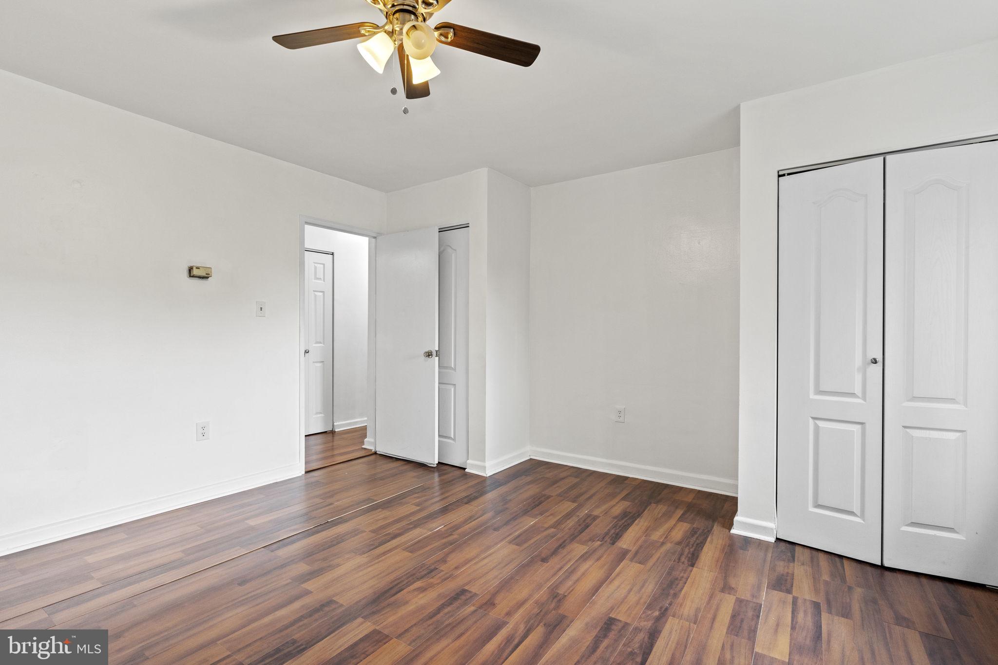 1300 S ARLINGTON RIDGE ROAD Unit: 207