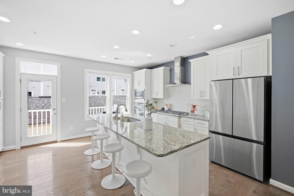 1132 S GLEBE ROAD