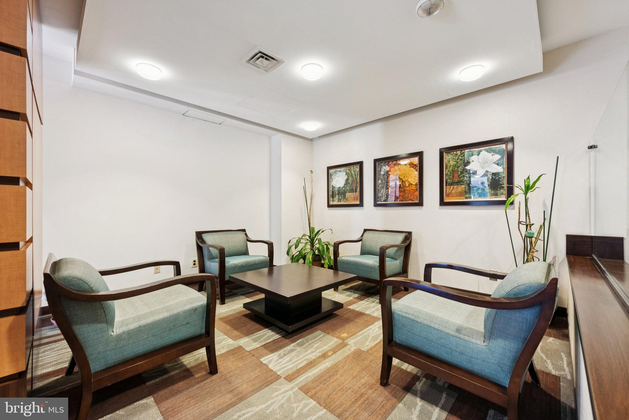 307 YOAKUM PARKWAY 519