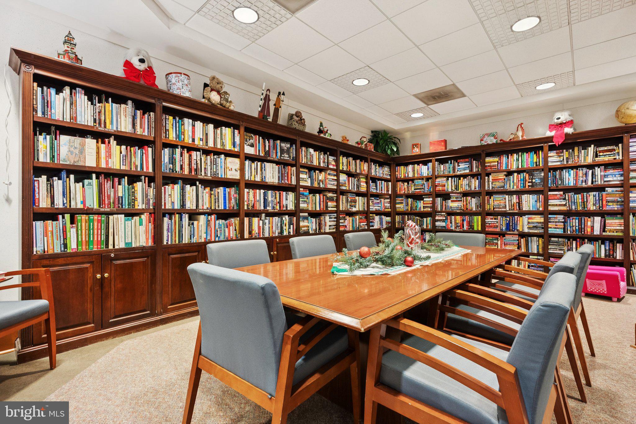 307 YOAKUM PARKWAY 519