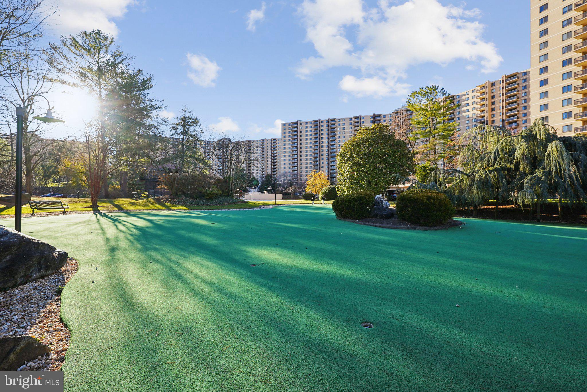 307 YOAKUM PARKWAY 519