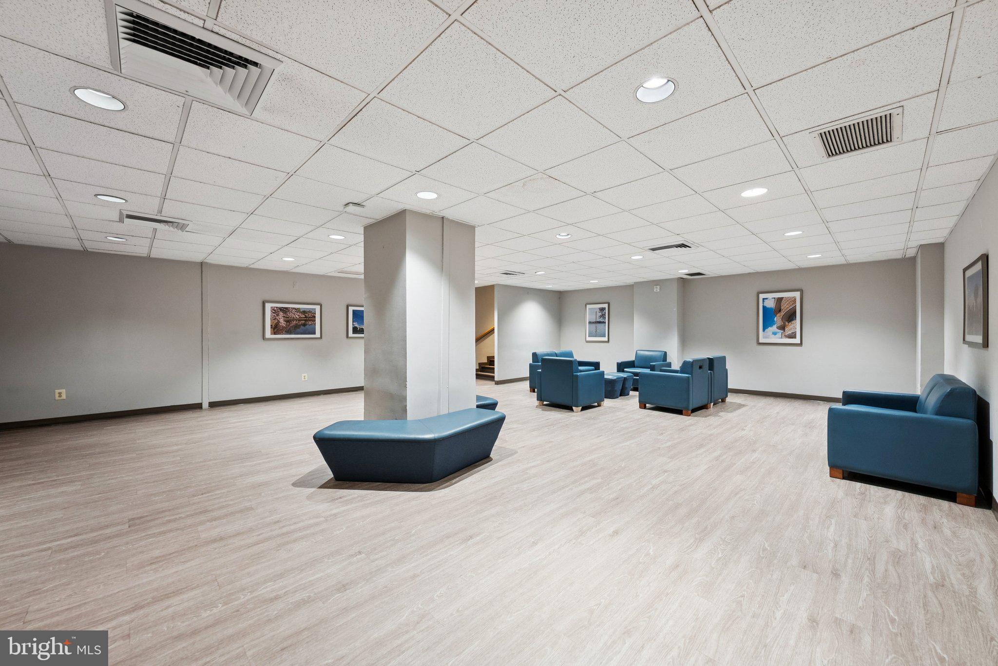 307 YOAKUM PARKWAY 519