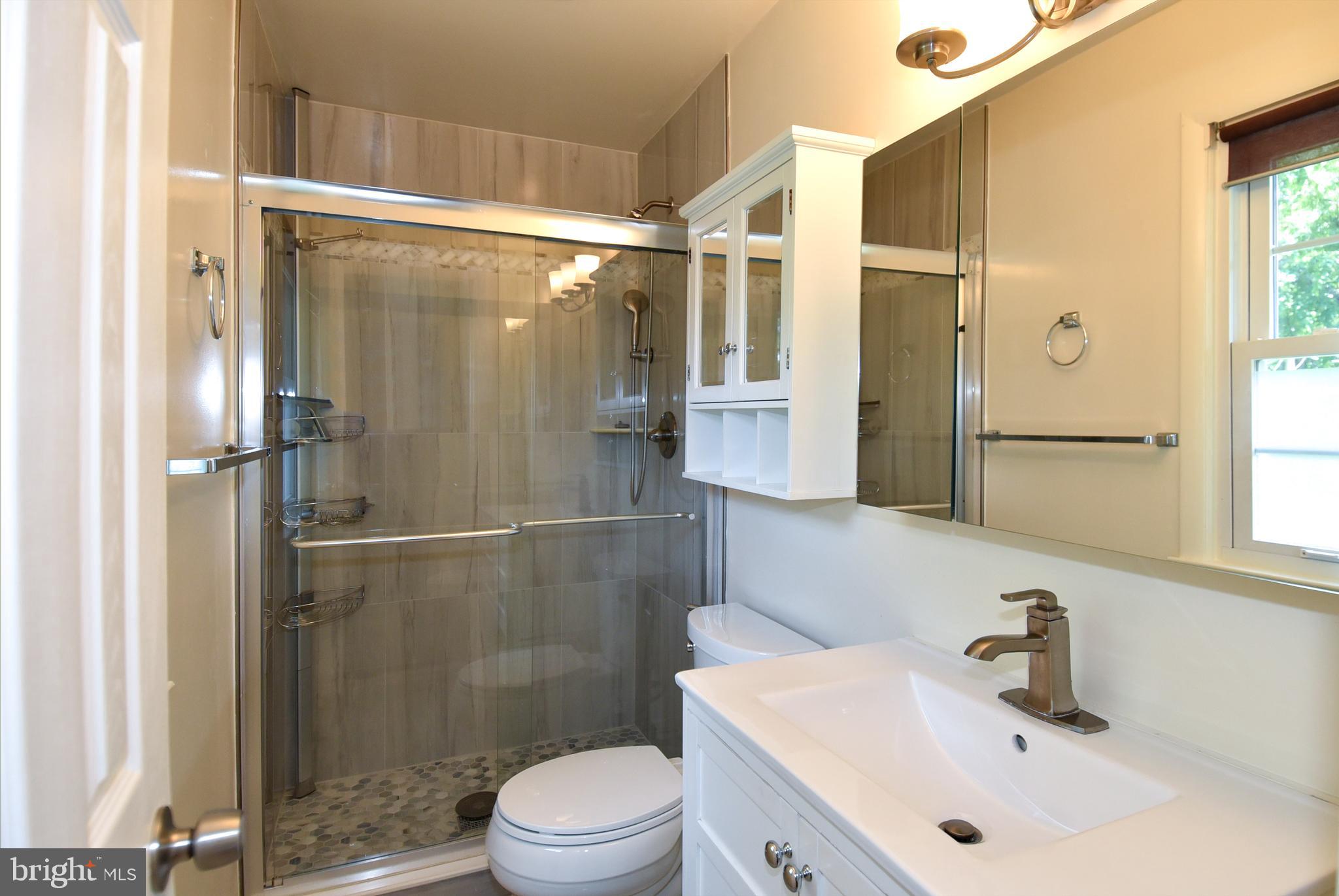 8328 SYRACUSE CIR