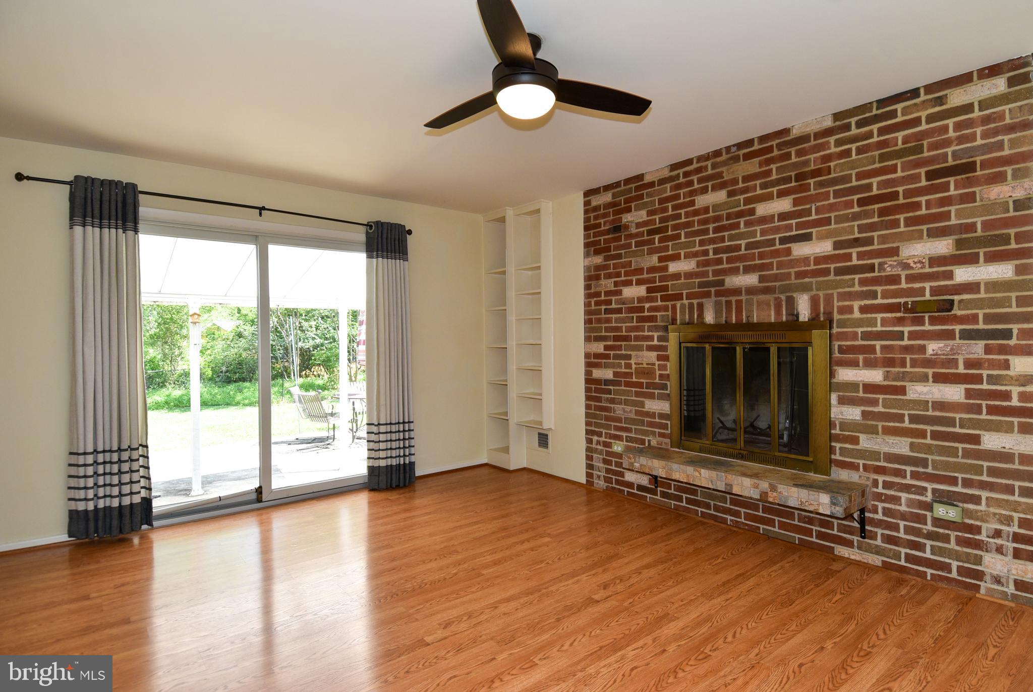 8328 SYRACUSE CIR