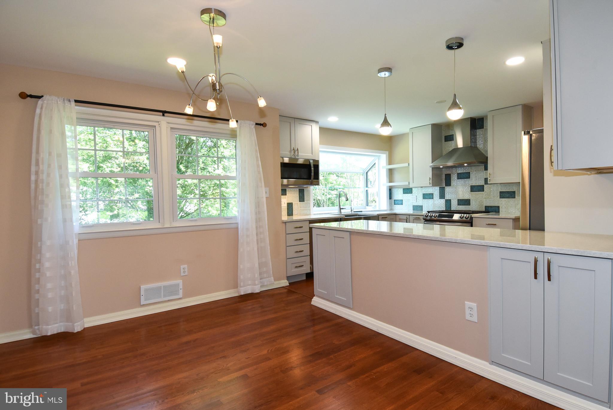 8328 SYRACUSE CIR