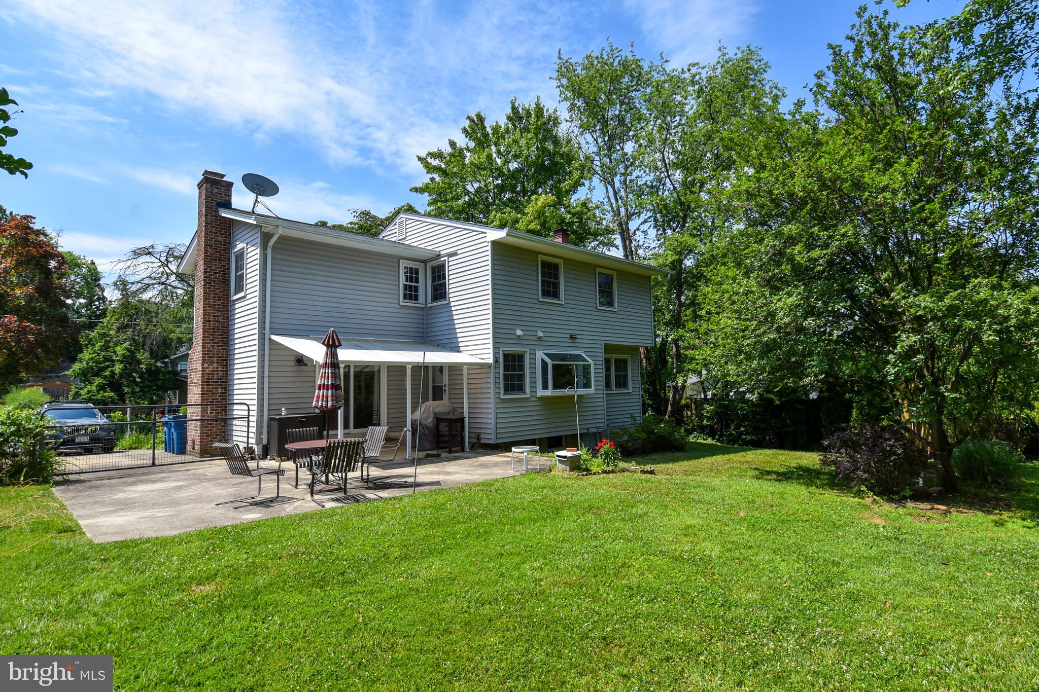 8328 SYRACUSE CIR