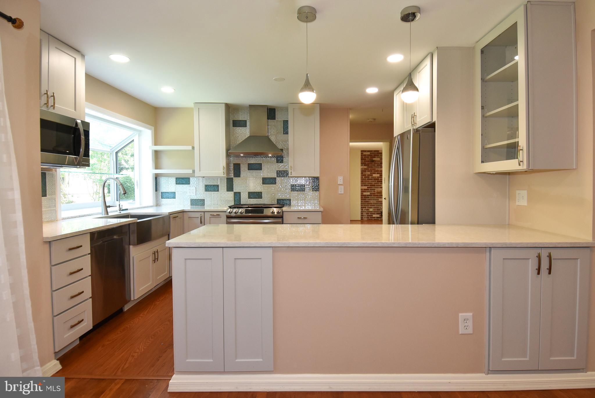 8328 SYRACUSE CIR